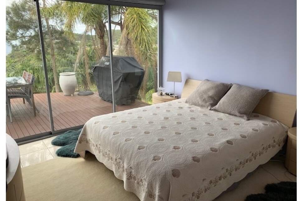 Home Exchange in Sydney, Australia master bedroom