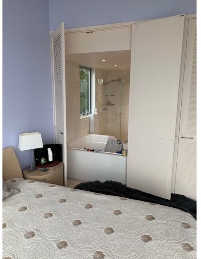 Home Exchange in Sydney, Australia master bedroom