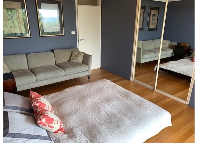 Unforgettable Ocean Escape - Whale Beach/Sydney, Australia