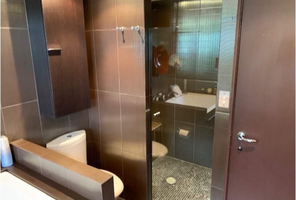 Unforgettable Ocean Escape - Whale Beach/Sydney, Australia