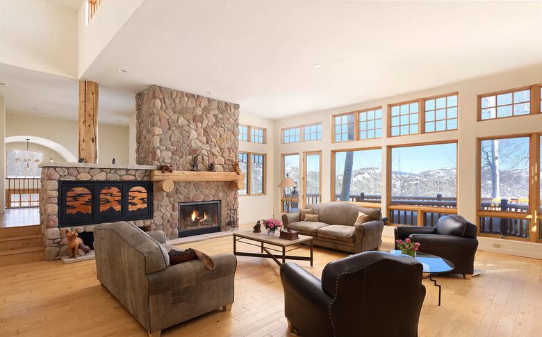 Home Exchange in Snowmass Village family room