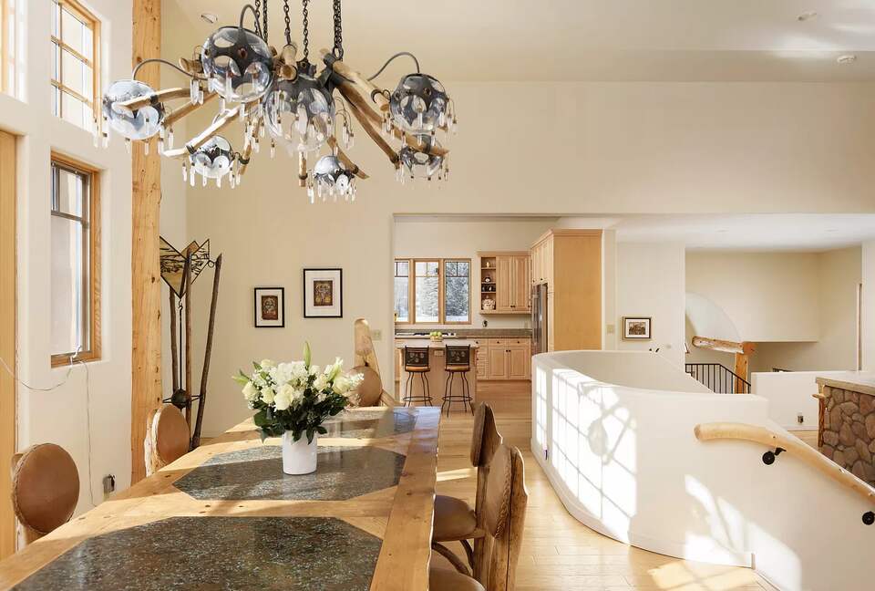 Maple Ridge Lane Private Snowmass Residence - Snowmass Village, Colorado