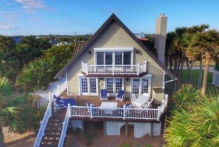 Pineapple Paradise Oceanfront Home - New Smyrna Beach, Florida