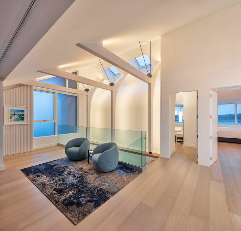 Home Exchange in Ennis, Clare, Ireland entry seating