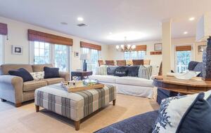 Pineapple Paradise Oceanfront Home - New Smyrna Beach, Florida