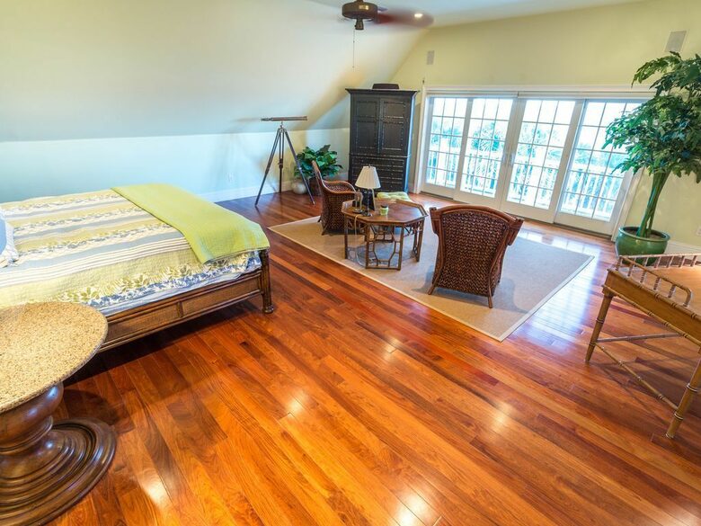 Pineapple Paradise Oceanfront Home - New Smyrna Beach, Florida