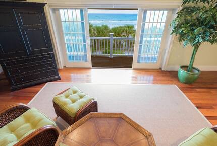 Pineapple Paradise Oceanfront Home - New Smyrna Beach, Florida