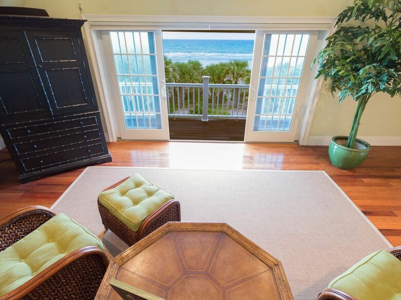 Pineapple Paradise Oceanfront Home - New Smyrna Beach, Florida