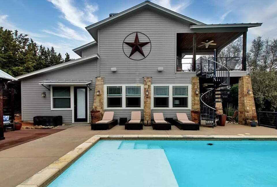 Austin Sophisticated Lake House