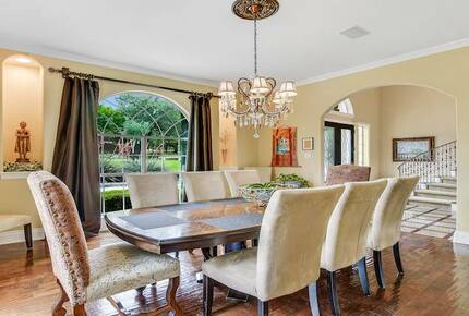 Bluff View Estate - Austin, Texas