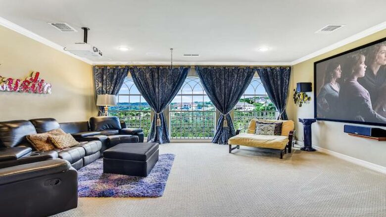 Bluff View Estate - Austin, Texas