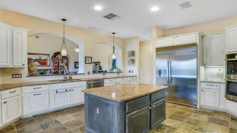 Bluff View Estate - Austin, Texas