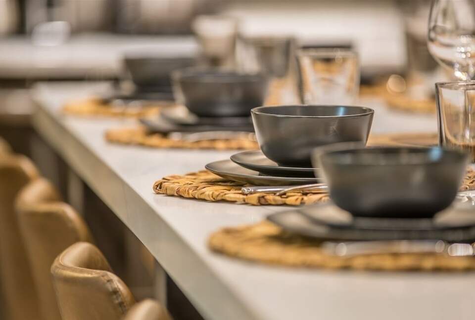 Home Exchange in Big Sky, Montana enjoy your meals in style