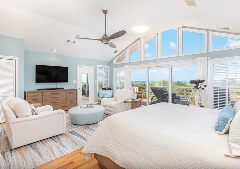 Master bedroom with sitting area