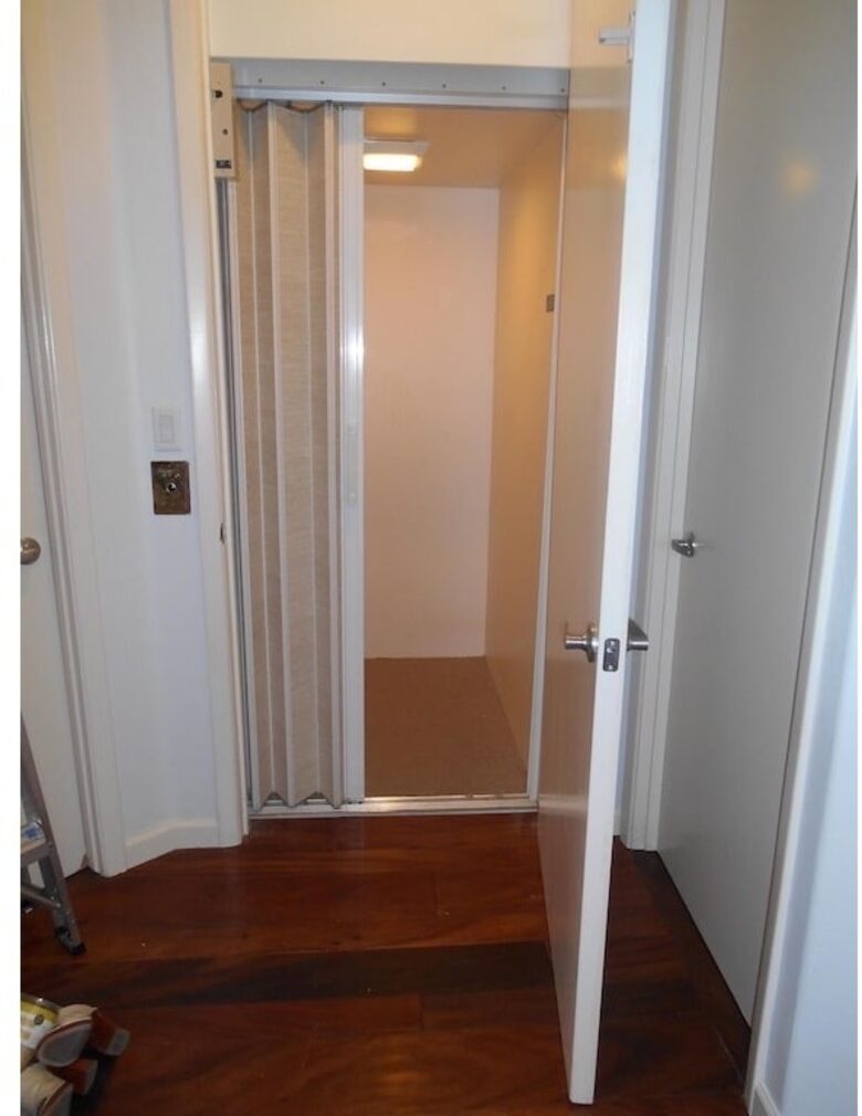 Home Exchange in Scottsdale, Arizona elevator