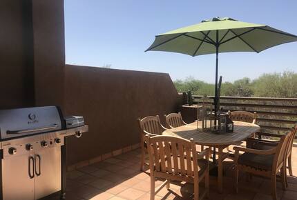 Home Exchange in Scottsdale, Arizona patio with gas grill