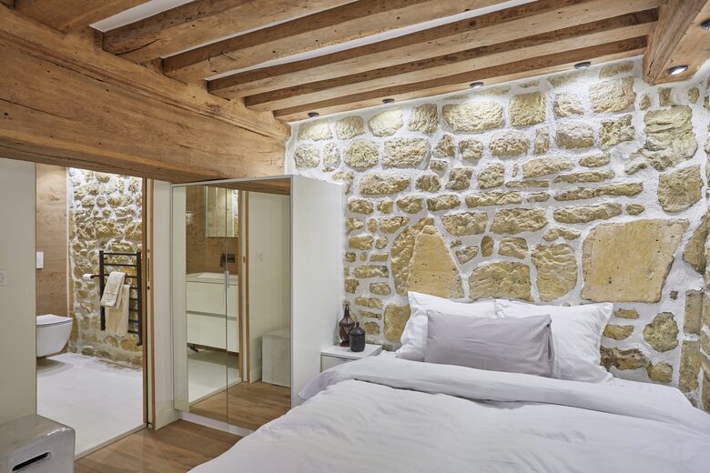 Saint Louis Island Luxe - Paris, France