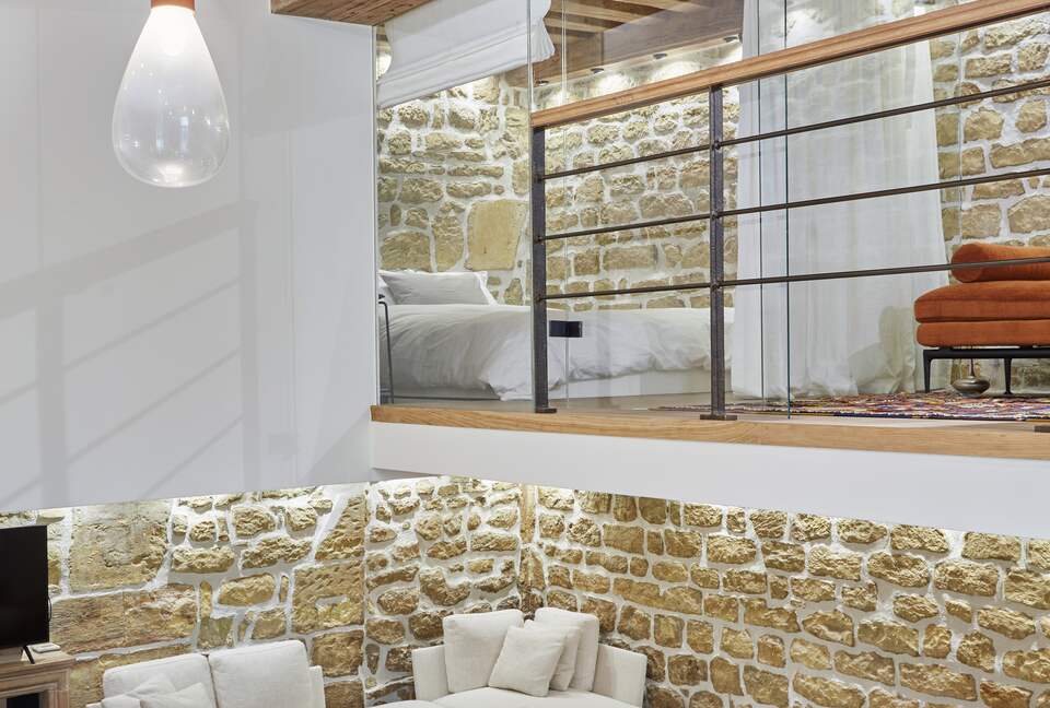 Saint Louis Island Luxe - Paris, France