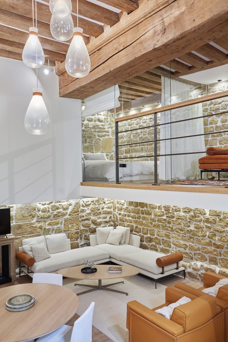 Saint Louis Island Luxe - Paris, France