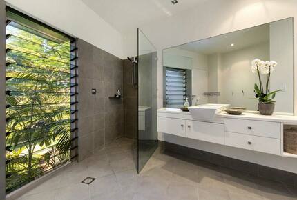 Modern Hinterland Sanctuary - Doonan, Australia