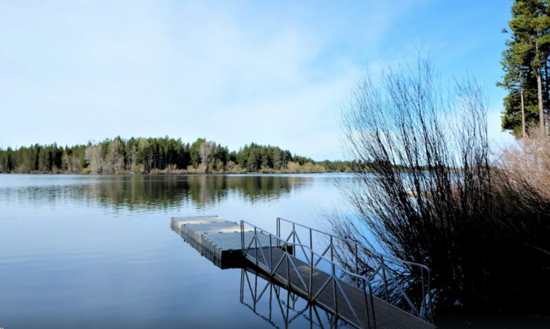 Boat dock 600 feet away
