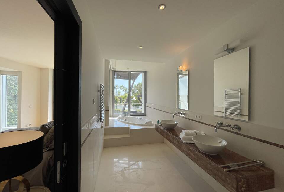 Villa Caprice - Marbella, Spain