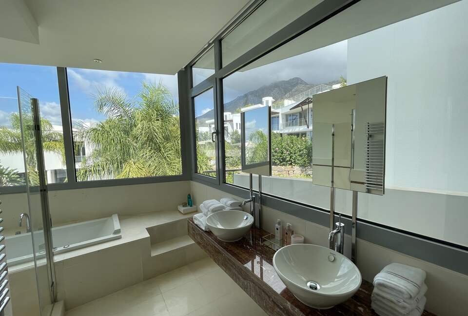 Villa Caprice - Marbella, Spain