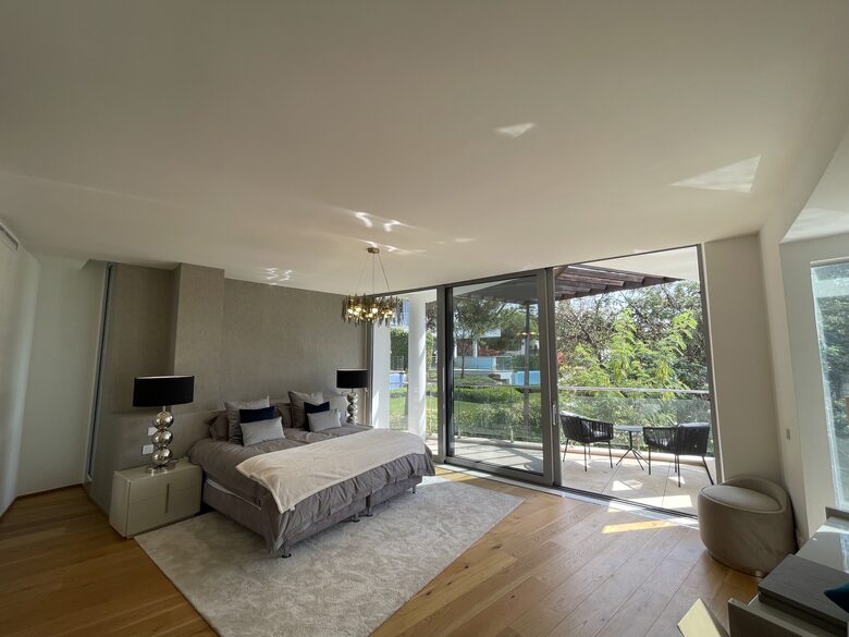 Villa Caprice - Marbella, Spain