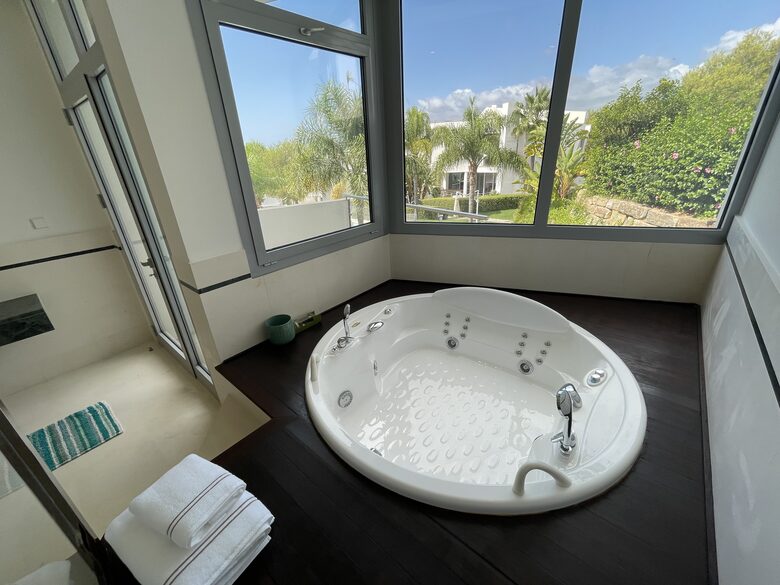 Villa Caprice - Marbella, Spain