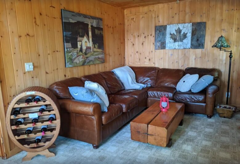 "Celebrate Everything" -a Lake Muskoka Beauty - Muskoka Lakes, Canada