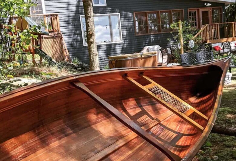 "Celebrate Everything" -a Lake Muskoka Beauty - Muskoka Lakes, Canada