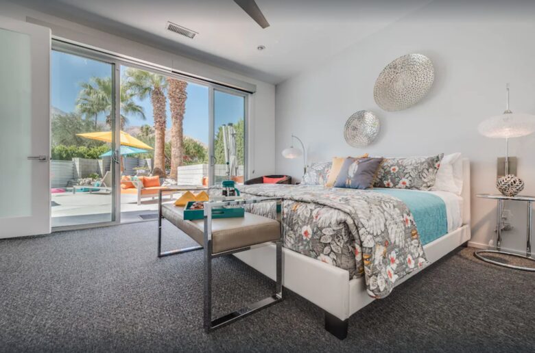 master bedroom pool access