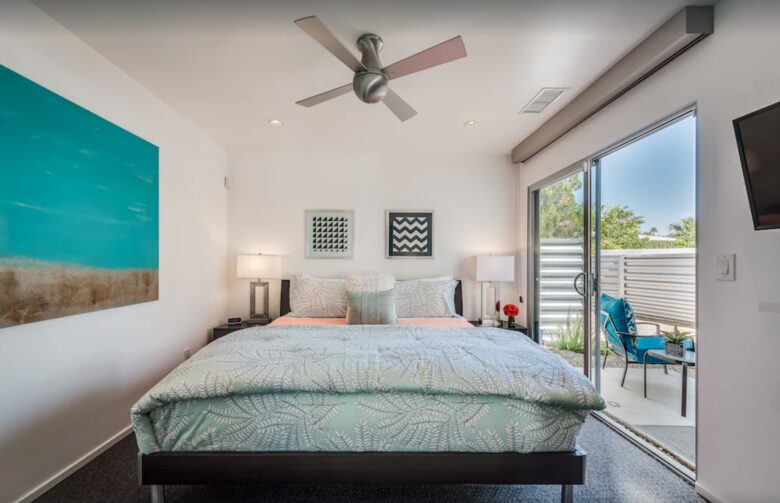 master bedroom pool access