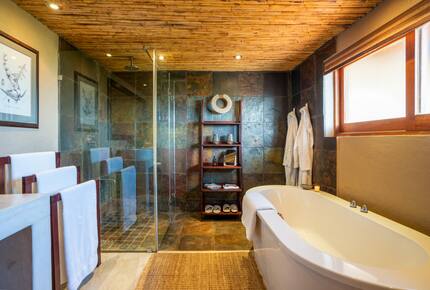 Melozhori Game Reserve | The Lodge | All-inclusive - Stormsvlei, South Africa