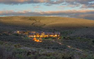 Melozhori Game Reserve | The Lodge | All-inclusive - Stormsvlei, South Africa