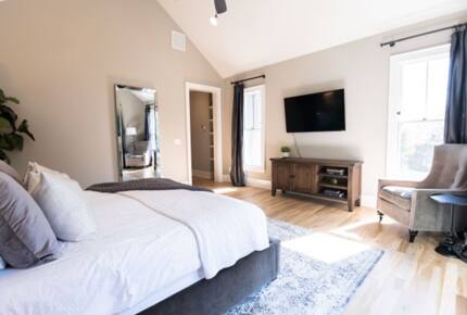 East Nashville Luxury - Nashville, Tennessee