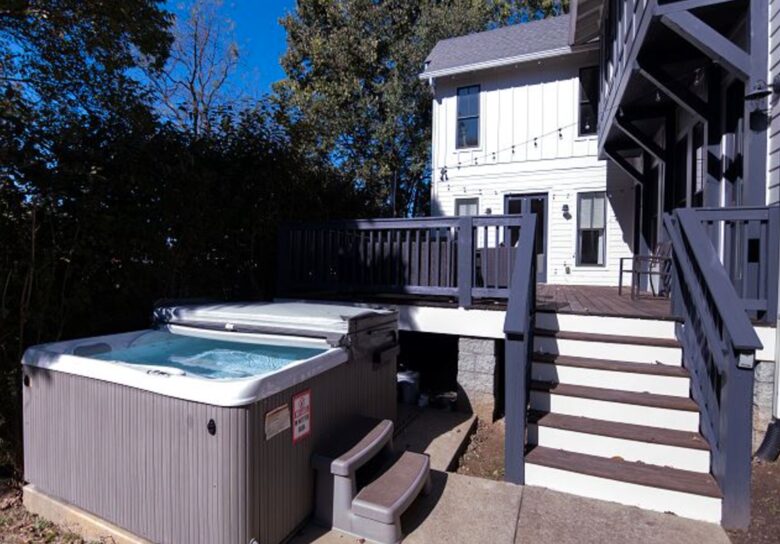 East Nashville Luxury - Nashville, Tennessee