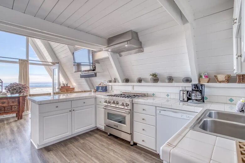 Sand Dollar Cabin - Lincoln City, Oregon