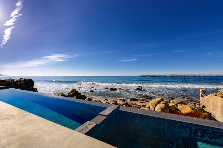 Old Pacific Coast Contemporary Oceanfront - Ventura, California
