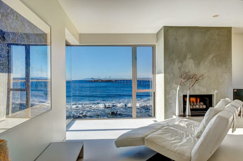 Old Pacific Coast Contemporary Oceanfront - Ventura, California