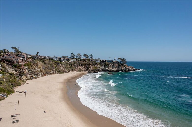 La Senda Oceanfront Oasis - Laguna Beach, California