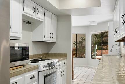 La Senda Oceanfront Oasis - Laguna Beach, California