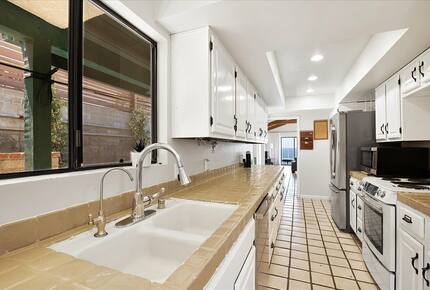 La Senda Oceanfront Oasis - Laguna Beach, California