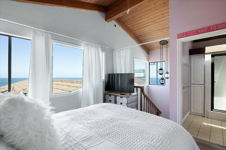 La Senda Oceanfront Oasis - Laguna Beach, California