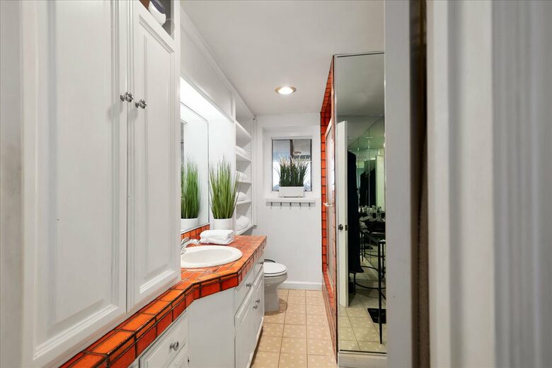 La Senda Oceanfront Oasis - Laguna Beach, California