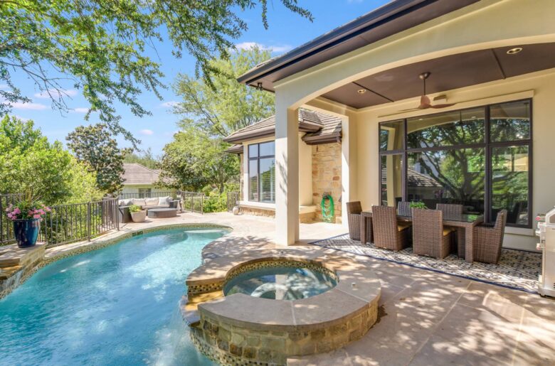 ABOVE - Stunning Austin Sanctuary - Austin, Texas