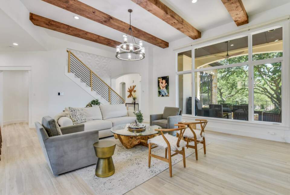 ABOVE - Stunning Austin Sanctuary - Austin, Texas