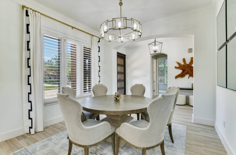 ABOVE - Stunning Austin Sanctuary - Austin, Texas