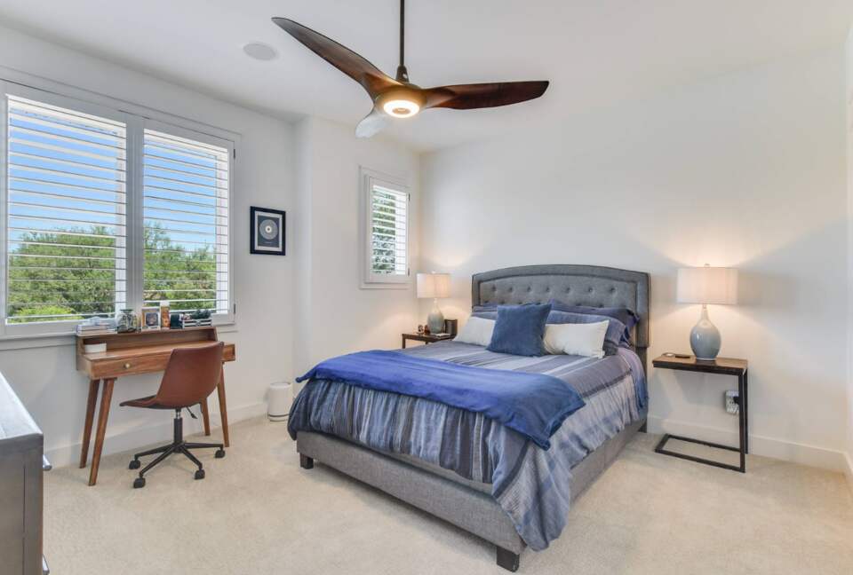 ABOVE - Stunning Austin Sanctuary - Austin, Texas