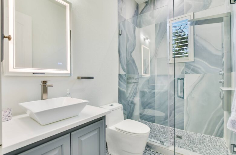 ABOVE - Stunning Austin Sanctuary - Austin, Texas